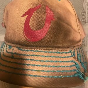 True Religion Girl hat